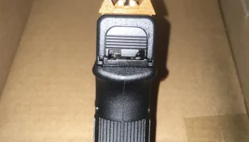 WE Glock 17 GBB Airsoft Hex Rear Ball Dot Sight WE Glock 17 GBB Airsoft Hex Rear Ball Dot Sight