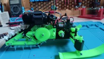 Радиоуправляемый снегоход Arctic Tinyrider