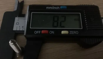 Универсальный держатель кабеля с винтами 5