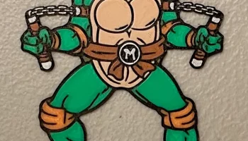 Многоцветный магнит TMNT Микеланджело......