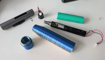 Аккумулятор Lipo 18650 для отвертки Wowstick 1