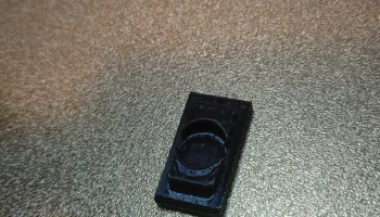 ДЕРЖАТЕЛЬ ДАТЧИКА V400 с магнитом 10x3...... 1