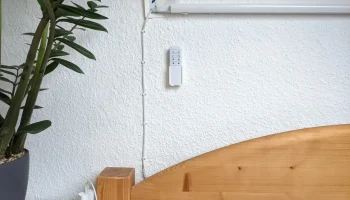 Держатель пульта дистанционного управления Briloner Light 2