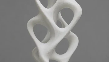 Wei&szlig;e sculptur auf einem Скульптура Сокеля-Уайта на подст...