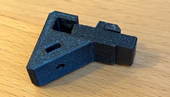 Оригинальный корпус Prusa - защелка-ползунок - оптимизир... 1