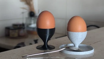 Яичная чашка с блюдом