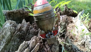 Контейнер Mini Nuke с магнитным поворотным замком 3