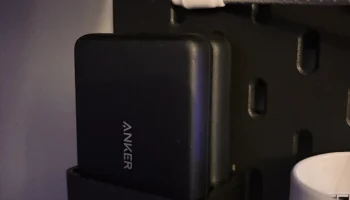 Аккумулятор Anker Magsafe Skadis Storage
