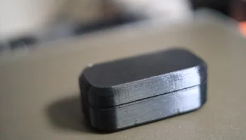 Чехол для беспроводной зарядки Sennheiser Momentum True 4