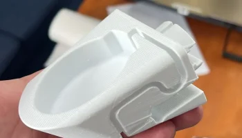 Настенный адаптер для зубной щетки Oral B...