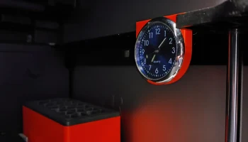 Держатель часов с замедленной съемкой для Bambu Lab X1 C... Держатель часов с замедленной съемкой для Bambu Lab X1 C...