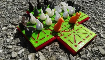 Лиса и курица [Настольная игра] (или Лиса и гуси)......
