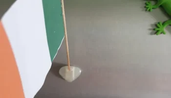 Магнит на холодильник с флагштоком......