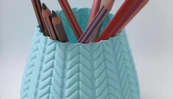 Pen holder