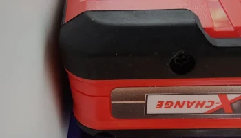 Штабелируемый настенный держатель для батареек Einhell (V2) 2