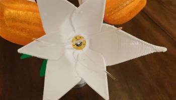Светящиеся цветы и ваза 6