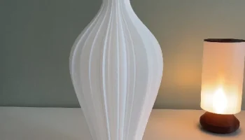 Kwai vase