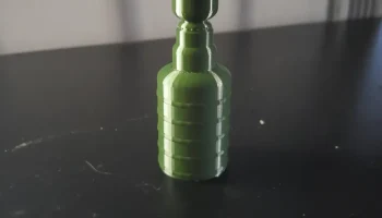 Низкополигональная ваза Кубка Стэнли......