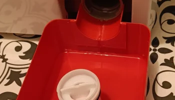 Vypou&scaron;těc&iacute; n&aacute;doba při či&scaron;těn&iacute; filtru pračky AEG ProSense ... 0