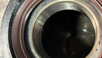 Инструмент для уплотнения ведущего моста Toyota 3........... 2