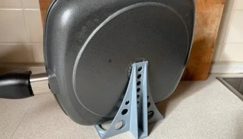 Pan Stand