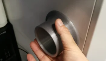 Магнитный держатель чашки 6