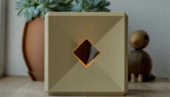 Tesseract tealight 1