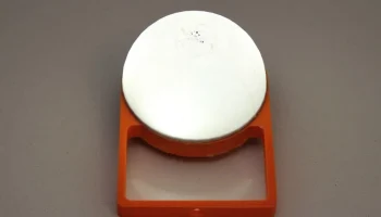Портативный светодиодный фонарь Портативный светодиодный фонарь