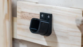 Держатель батареи RYOBI 18V ONE+ 1