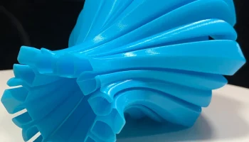 IHIG VASE 2