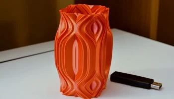 Vase 899