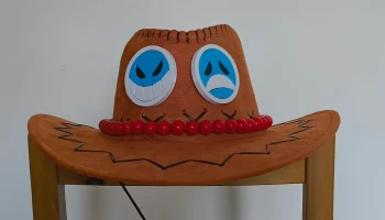 One Piece Portgas D. Ace Hat Подвески со смайликами......... 2
