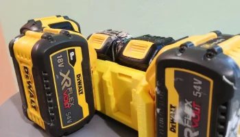 6 Держатель батареи Dewalt 6 Держатель батареи Dewalt