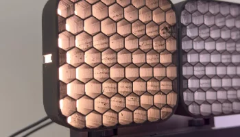 Logitech Litra Glow - фокус света (медовый узор)
