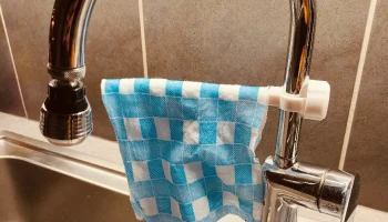 Вешалка для кухонного полотенца