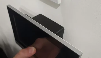 Кронштейн для видеодомофона QTECH QDM313T