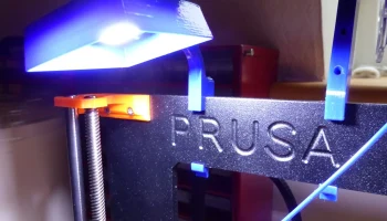 Обновление светодиодной панели Prusa i3 MK с зажимом