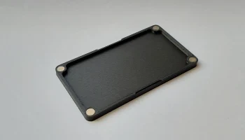 Магнитный футляр для карт Micro SD 2