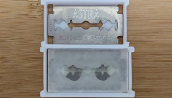 Razor Box 2