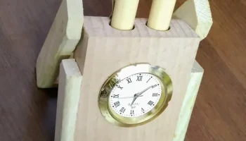 необычный держатель для ручек