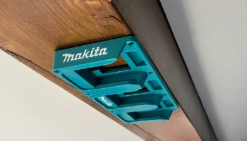 Настенное крепление для аккумулятора Trio Makita 1