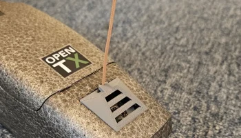 Крепление антенны HeeWing Hatch (Heewing T1/T2)...