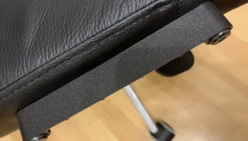 Подлокотник IKEA Markus 3