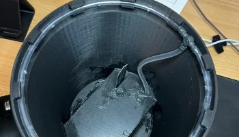 Контейнер для растений с самополивом... 1