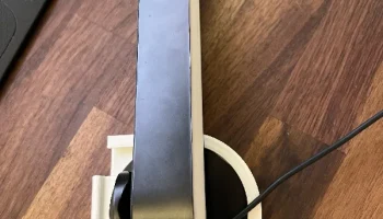 Настенное крепление Phillips Hue Light Bar 3