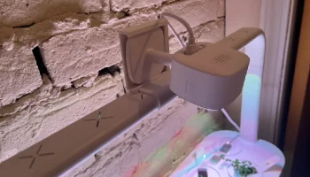 Click and Grow Smart Garden 9 + крепление Eufy Solo Indo... Click and Grow Smart Garden 9 + крепление Eufy Solo Indo...