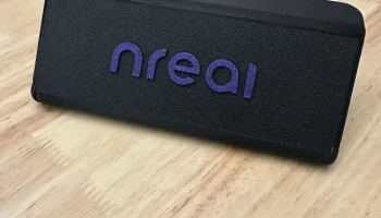 Компактный футляр для очков XREAL AR Компактный футляр для очков XREAL AR