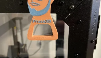 Открывалка для бутылок Prusa со встроенным магнитом......