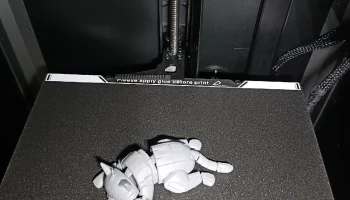 Фигурка шарнирного механического кота IRONBOX FlexiCat 1