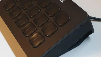 Футляр для ключей Elgato Stream Deck 15 с наклоном 25 гр...